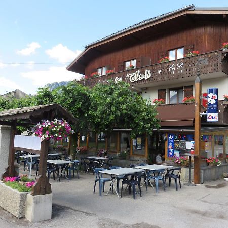 Les Tilleuls Le Biot Екстериор снимка